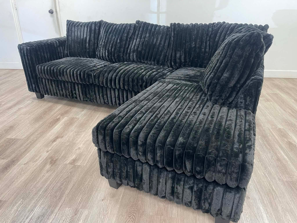 515/516 - Reversible Sectional