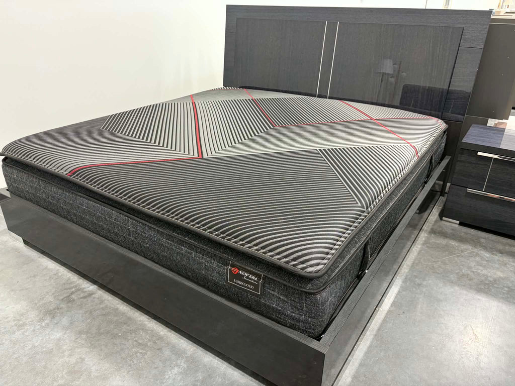 M450 LuxeCloud 13" Gel Hybrid Mattress