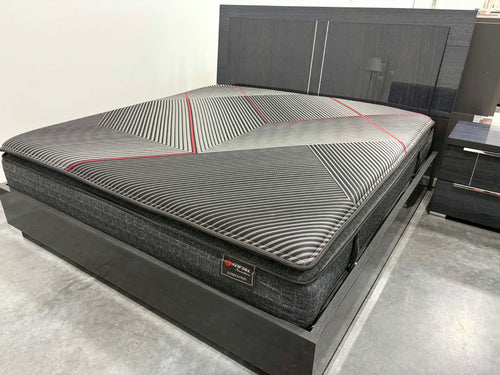M450 LuxeCloud 13" Gel Hybrid Mattress