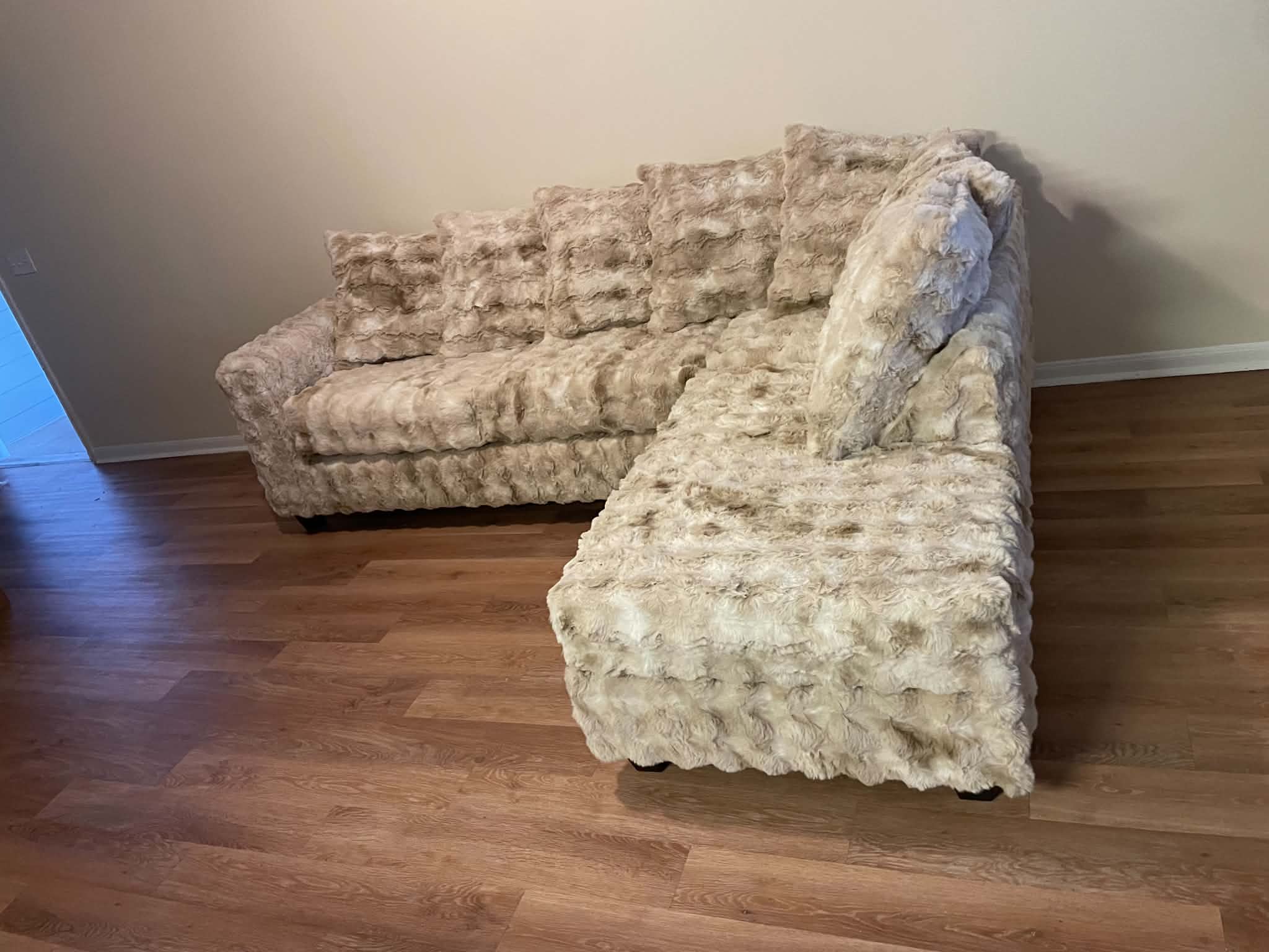 S302 Mamba Sectional Sofa | 4 Colors